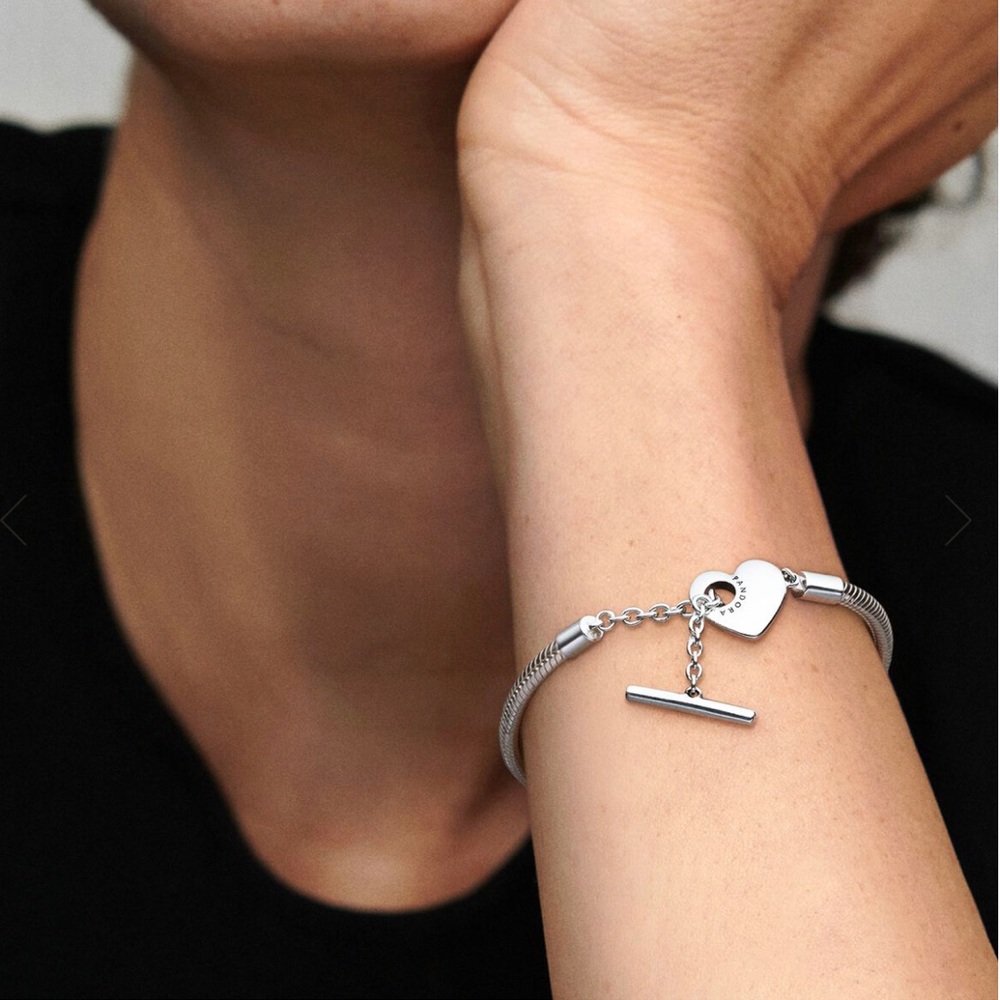 Pandora Moments Heart T-Bar Snake Chain Bracelet 🩷